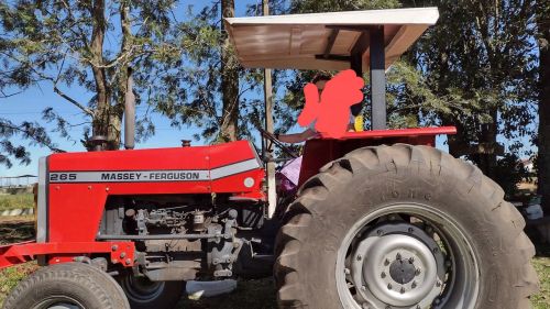 Trator Massey Ferguson 265