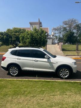 BMW X3 carro em excelente estado, baixa km