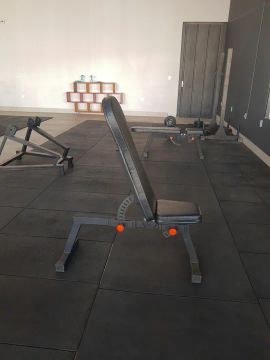 Banco de Musculação até 90°
