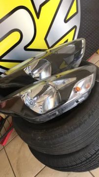 Farol Ford Ka  2013/2023 á partir de $ 400,00_Original