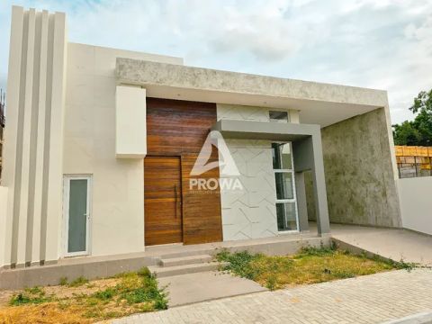 Casa a venda no condomínio Bosque do Cajueiro em Juazeiro