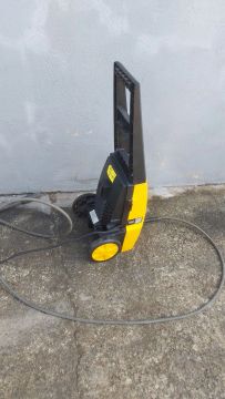 Lavadora de Alta Pressão - Limpeza Potente!