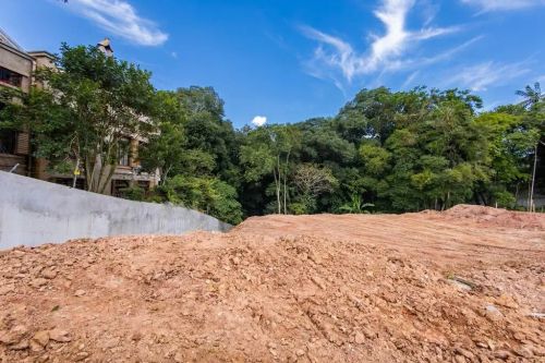 Terreno à venda, 300 m² por R$ 960.000,00 - São Lourenço - Curitiba/PR
