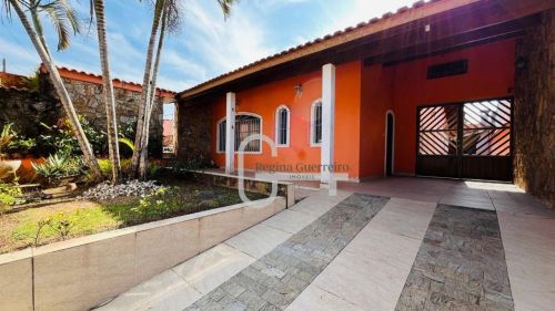Casa com 3 dormitórios à venda, 220 m² por R$ 750.000,00 - Balneário Três Marias - Peruíbe