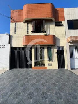Casa Residencial com 130m² com 2 Quartos para Locação no Bairro José Conrado de Araújo