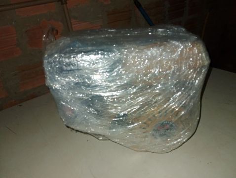 Vendo esse motor rabeta todo completo valor 5 mil 
