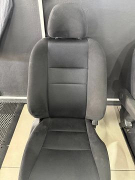 Par de Bancos dianteiros de Honda para adaptar 
