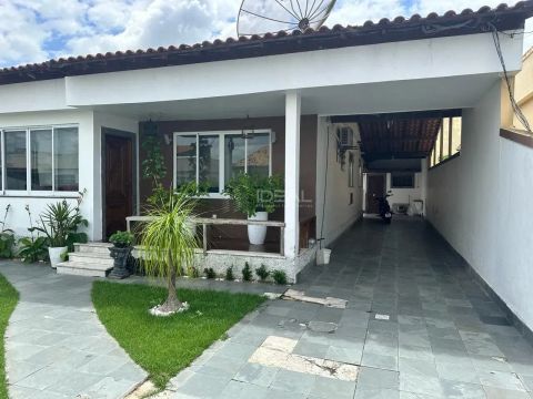 Casa de Condomínio em Parque Fundão - Campos dos Goytacazes