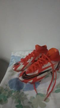 Chuteiras Nike mercurial