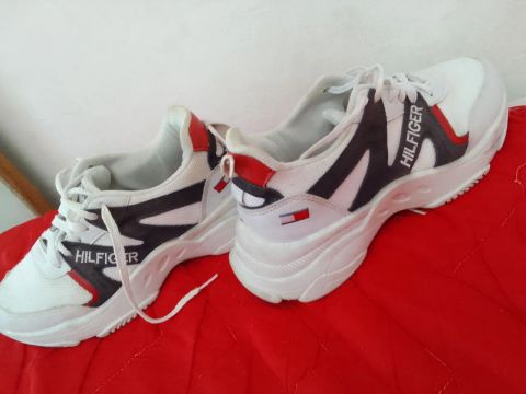 TENIS TOMMY 