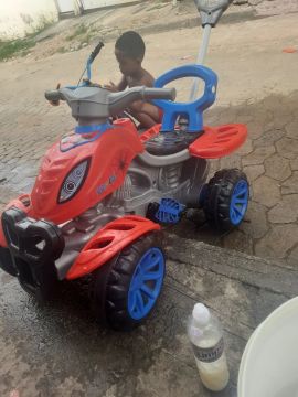Quadriciclo Infantil para Meninos