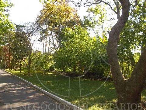 Terreno no Condomínio Villa Vianna, Granja Viana - Cotia