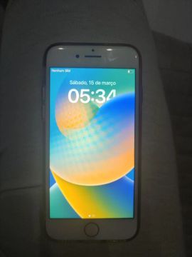 iPhone 8  prata 256 GB em ótimo estado!
