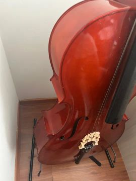 Violoncelo Vivace pouquíssimo usado. Brinde Capa+ suporte+breu+1corda embalada.