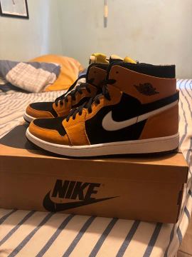 AMAPÁ- Tênis Nike Air Jordan 1 Mid - Tamanho 44 Preço no Site +1.000$ -550 ou negociável-