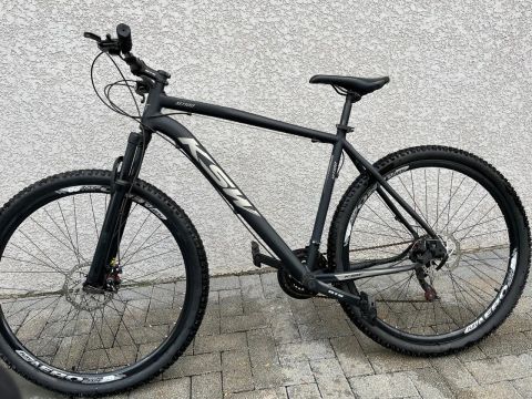 Bicicleta ksw aro 29, 24 marchas, freios a disco