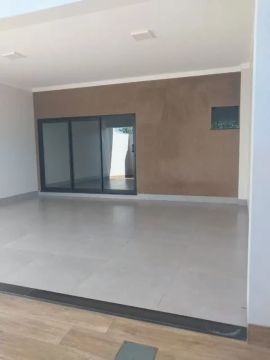 Casa Residencial - R$ 3.500,00