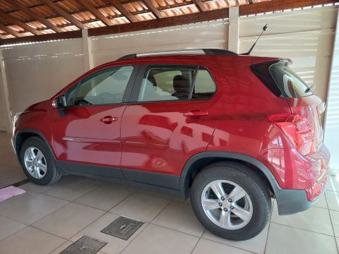 Chevrolet Traker LT 1.4 turbo flex automática. 