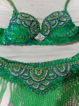 Conjunto de dança do ventre verde