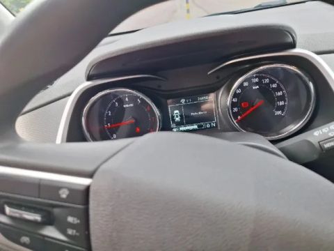 TRACKER LT 1.0 TURBO