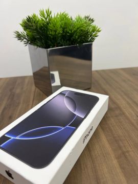IPHONE 16 PRO PRETO / 256g / LACRADO / PROMOÇÃO EM JOINVILLE 