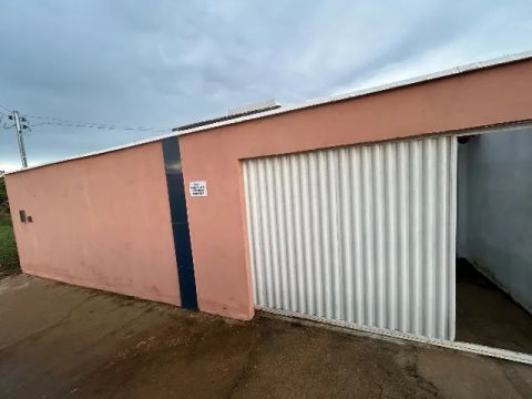 Alugo Casa Setor Jardim universitário 