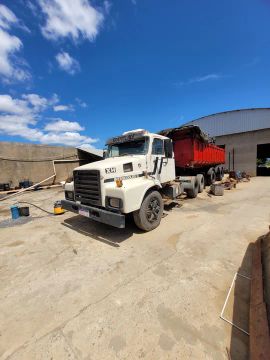 Volvo xh interculer II e caçamba krone (conjunto)