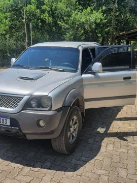 Mitsubishi L200 Outdoor