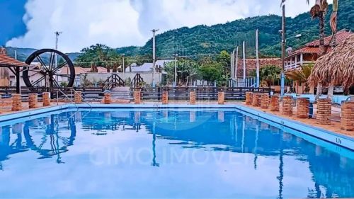 Sítio com Estrutura Completa para Lazer e Eventos no Centro de Pres. Nereu