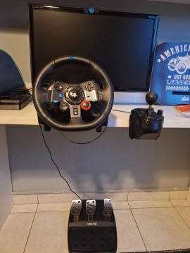 Volante Logitech G29 para PS4 e PC