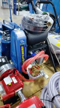 LAVA JATO PROFISSIONAL 330PSI 127/220V MON  2CV SEM CARRINHO