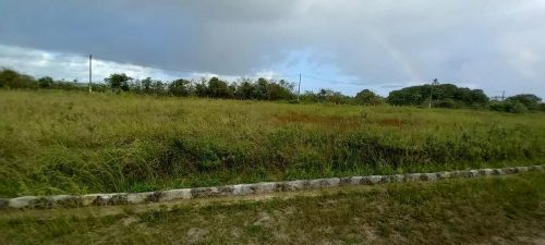 Terreno em condomínio perto da praia em Goiana 