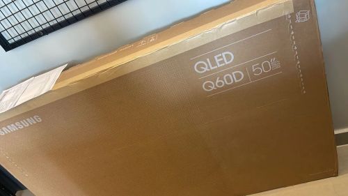 Samsung Smart TV 50? QLED 4K Q60D(lacrada)