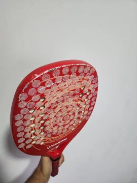Raquete de beach tenis com adesivo aderente 
