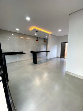 Casa nova a 300 metros do lago(luzimangues)