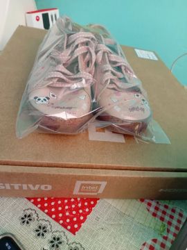 Tênis infantil feminino N° 31