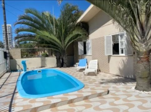 Casa Com piscina Capao da Canoa RS