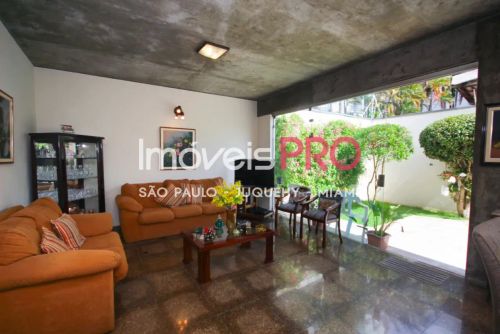 Sobrado 228m² 3 dormitórios para Venda na Vila Mariana