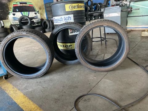 Pneus speed Max 235/35ZR19