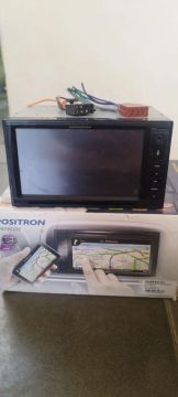 Som automotivo Positron SP730 DTV com GPS
