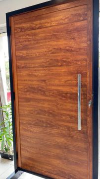 Porta Amadeirada Aluminio