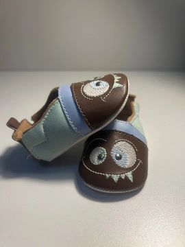 Sapatinhos de Bebê Monster - Tamanho P