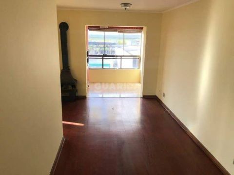 Apartamento com 2 dormitórios e 1 vaga de garagem no bairro Jardim Lindóia