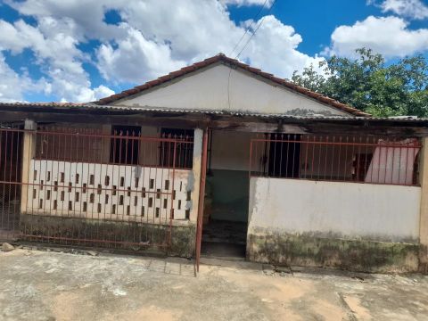 Casa a venda em Telêmaco Borba Pr
