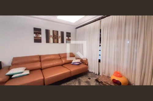 Casa à Venda - Bela Vista, 3 Quartos, 280 m2