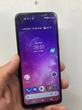 MOTOROLA ONE VISION