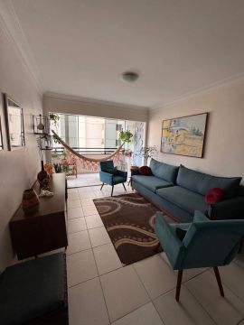 Apartamento super bem localizado 