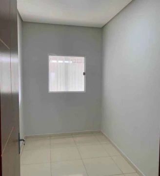 CASA A VENDA