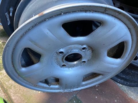 Roda Ford Ecosport aro 15 de ferro original unidade valor mínimo 