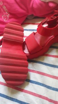 Vendo Melissa 33 conservada foi 250 reais 